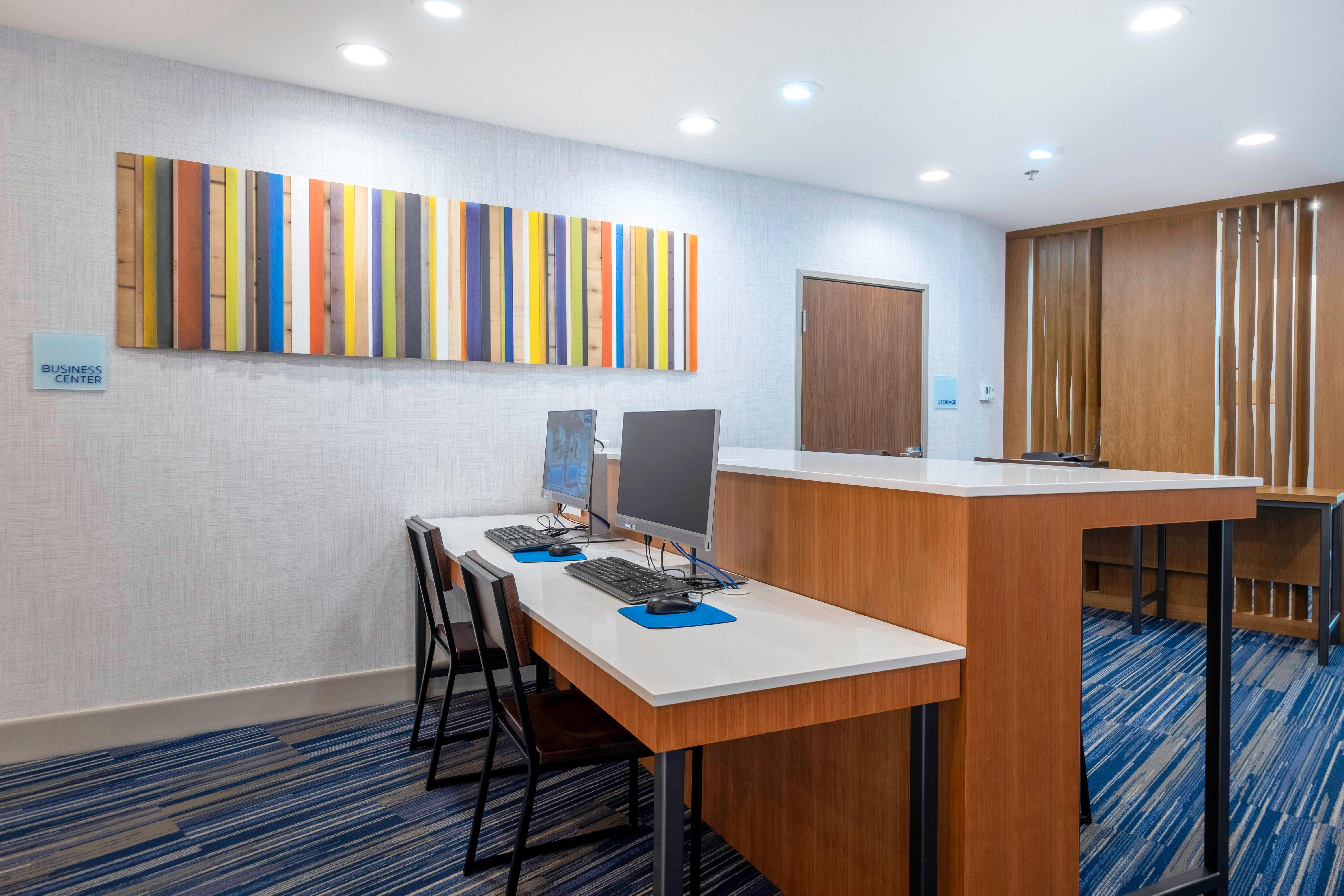 Holiday Inn Express & Suites - Staunton By Ihg Εξωτερικό φωτογραφία